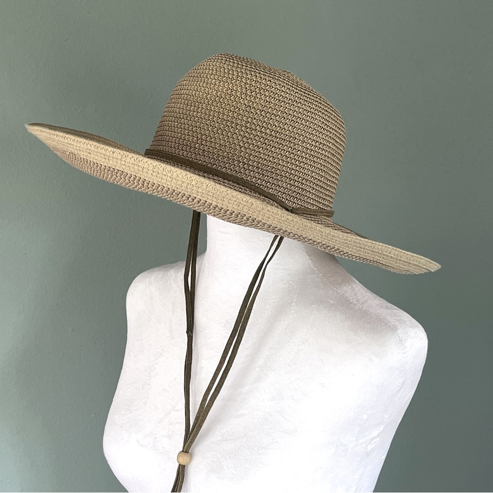 Boho Wide Brim Paper Straw Sun Hat Leather Trim Pull